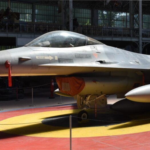 General Dynamics F-16A_BAM_AELR