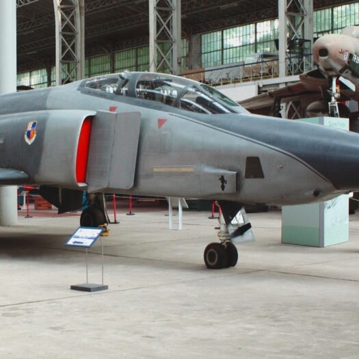 McDonnell RF-4C Phantom II_BAM_AELR